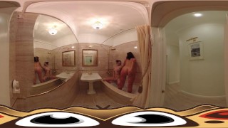 VR Porn Lesbian Girlfriend in the bath | Virtual Porn 360